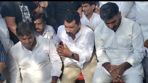 Morena News: भीम आर्मी प्रमुख चंद्रशेखर रावण, रविन्द्र भाटी को मुरैना पुलिस ने चंबल नदी के पास हिरासत में लिया