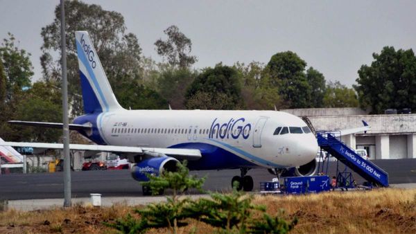 नोएडा एयरपोर्ट से IndiGo भरेगी पहली उड़ान, NIA के साथ समझौते पर लगी मुहर