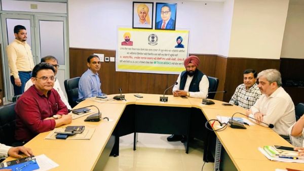 पंजाब: बलकार सिंह ने स्मार्ट सिटी प्रोजेक्टों की प्रगति का लिया जायजा, अधिकारियों को दिए सख्त निर्देश