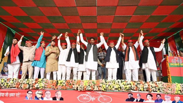 Akhilesh Yadav ने MP के कटनी में Congress की खोली पोल, बोले- 'पिछली बार हमारी मदद से बनी थी कमलनाथ सरकार'