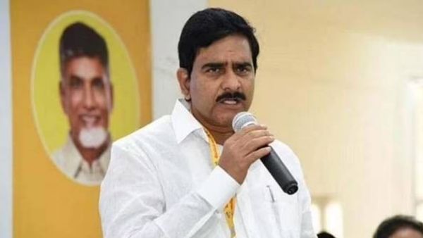 टीडीपी ने वारिकेपुडिसेला लिफ्ट सिंचाई योजना कार्यों में देरी पर उठाए सवाल, उड़ाया मजाक