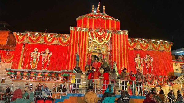 जानिए कब बंद होंगे बदरीनाथ के कपाट, आज से क्यों शुरू हुई कपाटबंदी की प्रकियाएं, ये है मान्यता