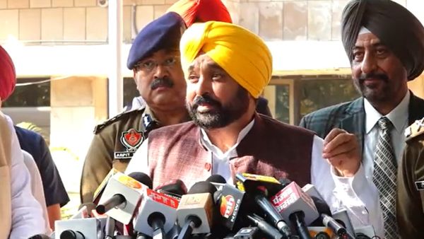 पंजाब: भगवंत मान सरकार पुलिस की बड़ी कामयाबी, हथियार सहित 5 गिरफ्तार