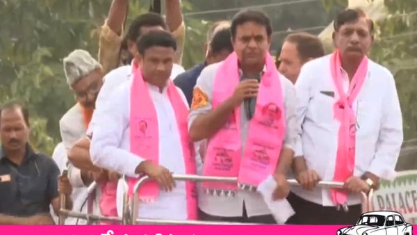 तेलंगाना: केटीआर ने की मेट्रो की सवारी, यात्रियों से की बात, वोट देने की अपील की