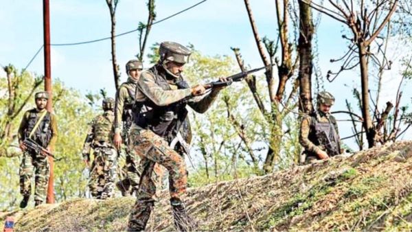 कांकेर में पुलिस-नक्सलियों के बीच मुठभेड़, कई माओवादियों के घायल होने की खबर, जवानों ने किया नक्सल कैंप ध्वस्त