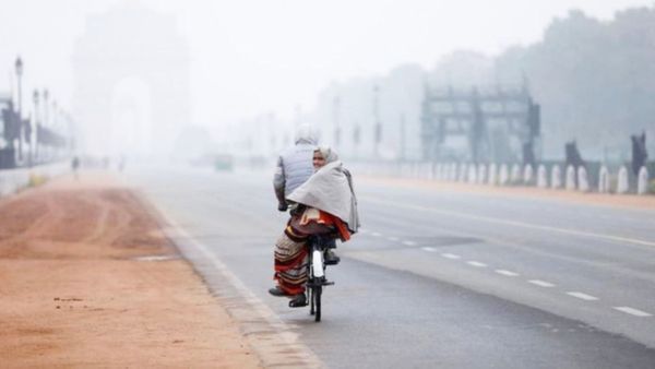 CG Weather Update: कई जगहों छाया हल्का घना कोहरा, दिन में गर्मी का असर, अब छत्तीसगढ़ में तेजी से बदल रहा मौसम