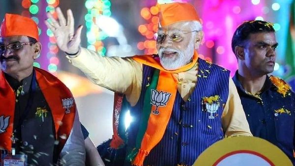 MP के मालवा में मोदी पॉवर, इंदौर में हुए रोड शो का कितना दिखेगा असर, जानिए?