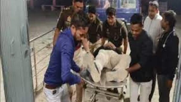 Maharajganj News: इस वजह से प्रेमी ने प्रेमिका पर किया था एसिड अटैक, पुलिस ने किया बड़ा खुलासा