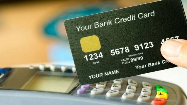 Credit Card Users: भारत क्रेडिट कार्ड के इस्तेमाल में पीछे, कनाडा सबसे आगे