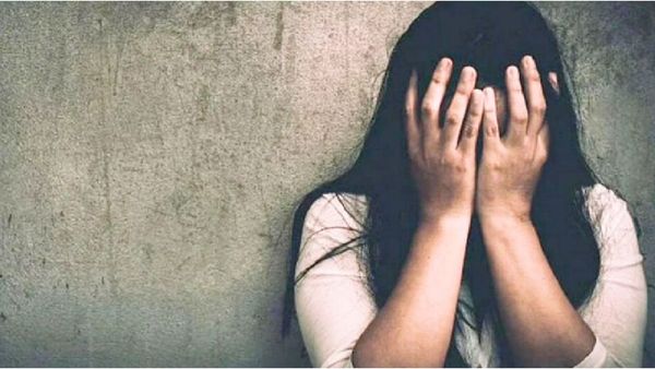शहडोल फिर शर्मसार! स्कूल पढ़ने गई छात्रा से दरिंदगी, नाबालिग के साथ पड़ोसी ने किया गंदा काम