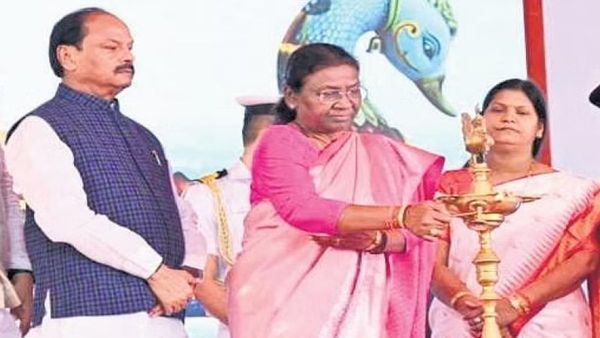 बंदरगाहों के बुनियादी ढांचे को मजबूत करने की आवश्यकता: राष्ट्रपति द्रौपदी मुर्मू