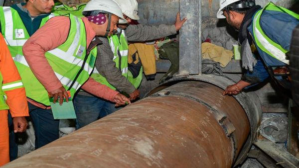 Tunnel Rescue: अमेरिकी मशीन के फंसने के बाद काम आई Rat Hole Mining तकनीक, NGT ने किया था बैन