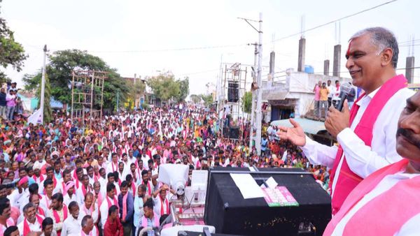 Telangana: फ्री बिजली के मुद्दे पर कांग्रेस और भाजपा पर BRS का हमला, टी हरीश राव बोले- किसान विरोधी बेनकाब