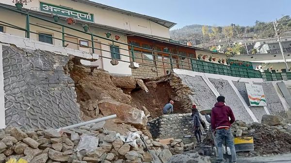 उत्तराखंड सरकार बदलने जा रही बिल्डिंग बायलॉज, जोशीमठ भूधंसाव के बाद लिया फैसला