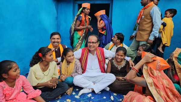 हमारा लक्ष्य, हर बहन को लखपति बनाना है, कांग्रेसी बड़े मायावी है, इनके भ्रम में नहीं आना: CM शिवराज सिंह चौहान