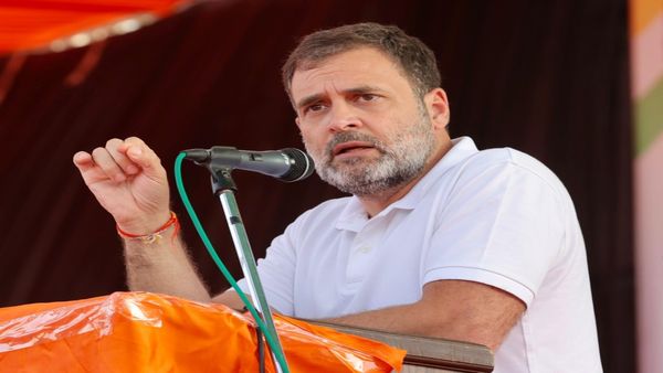 कांग्रेस गरीब की जेब में डालती है पैसा, मेरी एक ही शर्ट है जो मैं हर जगह पहनता हूं, सतना में गरजे राहुल गांधी