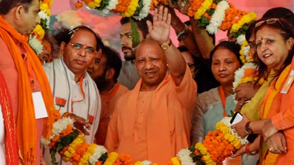 OPINION: अब एक्सप्रेसवे के किनारे बनेंगे पांच औद्योगिक शहर, बदलेगी यूपी की तस्वीर
