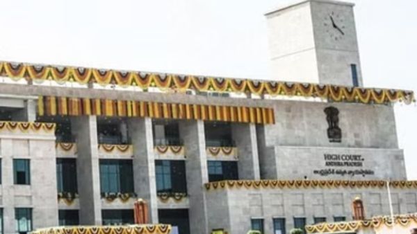 GO 2283 के खिलाफ याचिका पर एचसी की डिवीजन बेंच में सुनवाई हो: आंध्र सरकार