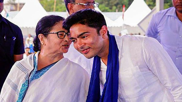 West Bengal: CM के तौर पर ममता बनर्जी की जगह लेंगे भतीजे अभिषेक! TMC प्रवक्ता ने बताया भविष्य का प्लान