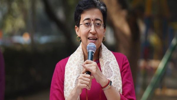 साकेत कोर्ट की नई बिल्डिंग के औचर निरीक्षण पर पहुंची आतिशी मार्लेना, अधिकारियों को दिया ये निर्देश
