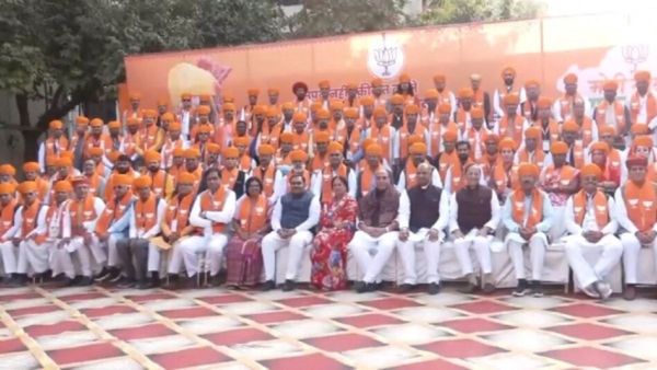 Breaking News Live Today: गुजरात के मोरबी में फैक्ट्री का बॉयलर फटने से लगी आग