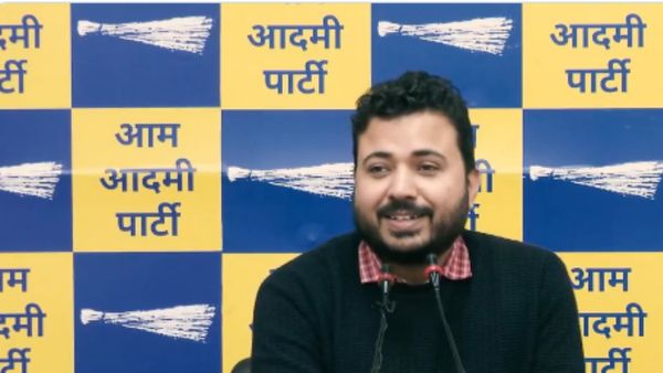 दबदबा रक्षकों का रहेगा भक्षकों का ...साक्षी मलिक के संन्‍यास पर दिल्‍ली आप विधायक दुर्गेश ने BJP पर बोला हमला