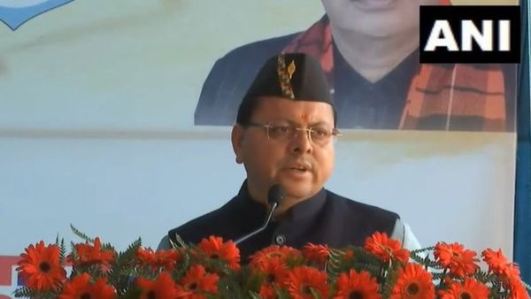 Vijay Diwas: सीएम धामी ने शहीद जवानों को दी श्रद्धांजलि, बोले- इन जवानों की वजह से नागरिक चैन की नींद सोते हैं