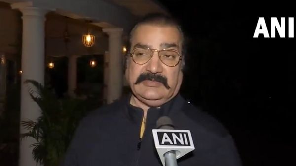 'पुलिस ऐसे अपराधियों का तुरंत एनकाउंटर कर दे', सुखदेव सिंह गोगामेड़ी की हत्या पर बोले कांग्रेस नेता