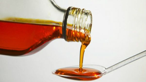 Cough Syrups: DGCI की चेतावनी, सर्दी-फ्लू के इन कफ सिरप के इस्तेमाल पर लगाई रोक