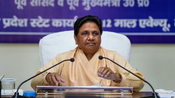 'मिमिक्री का वीडियो वायरल करना गलत', सांसदों के निलंबन पर मायावती ने तोड़ी चुप्पी, कहा-इतिहास की सबसे दुखद घटना