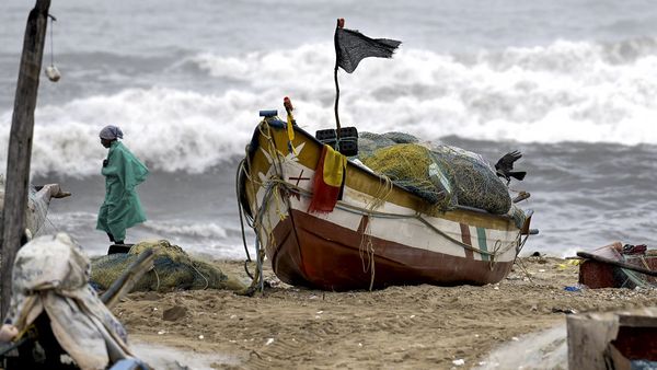 Cyclone Michaung: आज नेल्लोर और मछलीपट्टनम के बीच टकराएगा मिचौंग, भूस्खलन की आशंका