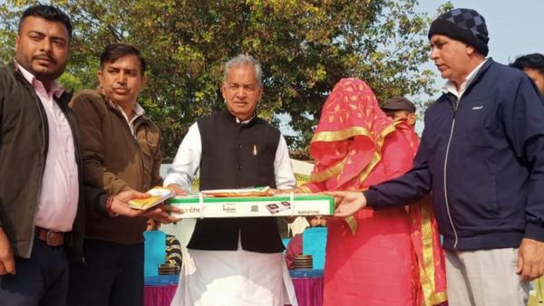 विकसित भारत संकल्प यात्रा ने हरियाणा में किया 1211 ग्राम पंचायतों को कवर, 6 लाख से ज्यादा लोगों ने हिस्सा