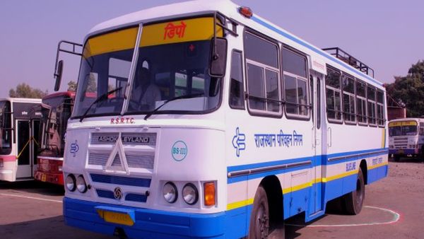 Rajasthan Roadways Bus: चलती बस में अचानक चालक की मौत, परिचालक ने संभाला स्टीयरिंग, जानिए फिर क्‍या हुआ?
