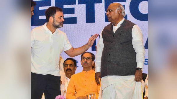 'INDIA' गठबंधन में पहली कलह! उद्धव ठाकरे ने मांग ली इतनी सीटें, कांग्रेस बोली- 'ये तो बहुत ज्यादा हैं'