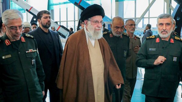 गाजा की लड़ाई के बीच परमाणु बम बनाने के करीब पहुंचा ईरान, अमेरिका परेशान, अब क्या करेगा इजराइल?