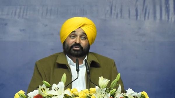 पंजाब CM भगवंत मान ने कारगिल विजय दिवस पर शहीदों को किया सैल्यूट, बोले- शहादत को कभी भुलाया नहीं जा सकता