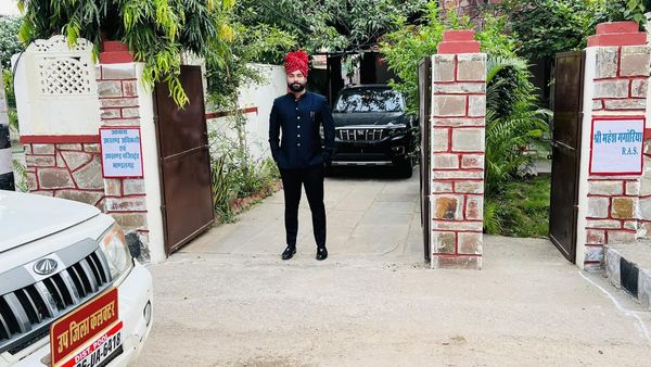 Mahesh Gagoriya RAS: कौन SDM महेश गगोरिया, जो पहली पोस्टिंग में 50 हजार की घूस में ACB से ही भिड़ गया