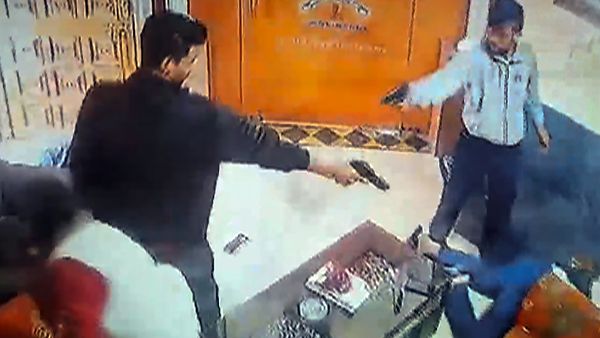 करणी सेना ने आज राजस्थान बंद का किया आह्वान, सुखदेव सिंह गोगामेड़ी के हत्यारे पुलिस की पकड़ से दूर