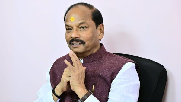 ओडिशा राज्‍यपाल रघुवर दास ने राज्‍य की महिलाओं को आत्‍मनिर्भर होने का किया आह्वान