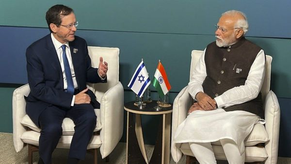 COP28 WCAS: पीएम मोदी की इजरायली राष्ट्रपति से मुलाकात, हमास से संघर्ष के बीच 'स्थाई समाधान' पर चर्चा