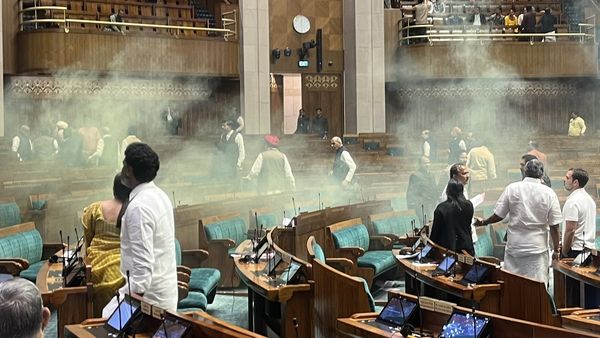 Parliament Security: संसद सुरक्षा में चूक से ज्यादा साजिश का मामला 