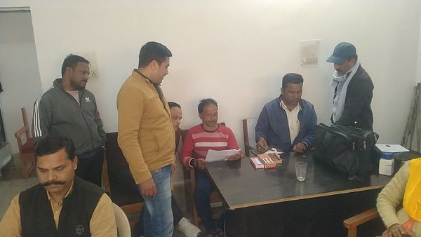 Sagar News: सिर्फ 4 हजार के चक्कर में इस शख्स की चली गई कोटवारी, लोकायुक्त ने रिश्वत लेते दबोंचा