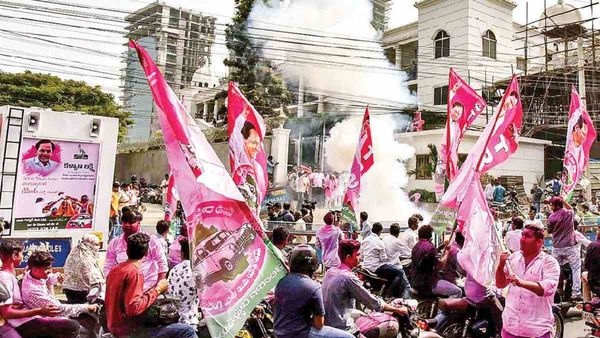 Telangana: लोकसभा चुनाव में BRS के लिए कड़ी चुनौती, क्या सभी 9 सीटें रहेंगी बरकरार या फिर बढ़ेंगी, जानिए