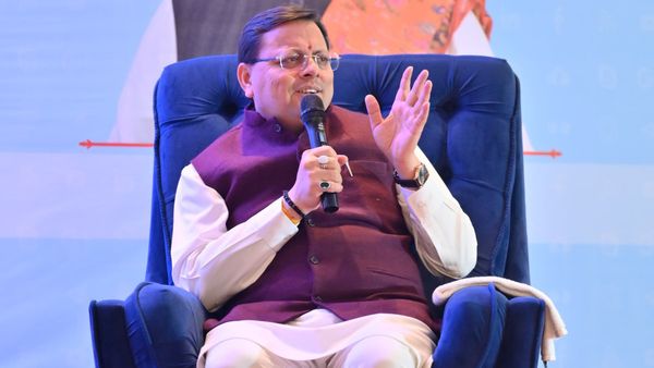 बद्रीनाथ धाम में 18 लाख से अधिक श्रद्धालुओं ने किए दर्शन, CM धामी बोले- लोगों को मिले रोजगार के अवसर