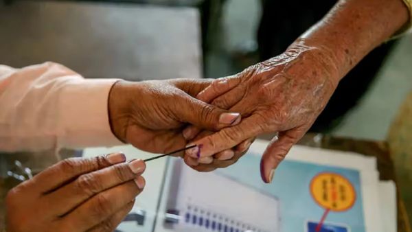 तेलंगाना: 71.34 प्रतिशत हुआ मतदान, मुनुगोडे विधानसभा क्षेत्र में सबसे अधिक 91.89 फीसदी वोटिंग