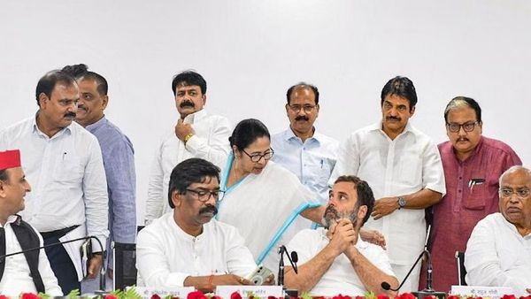 Opposition Parties: मणिपुर से मुम्बई के बीच बिहार, बंगाल और अयोध्या की राजनीति 