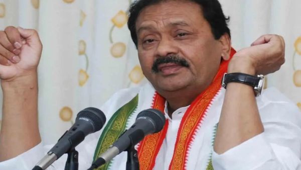 शब्बीर ने KTR पर कांग्रेस के भीतर कलह भड़काने का लगाया आरोप