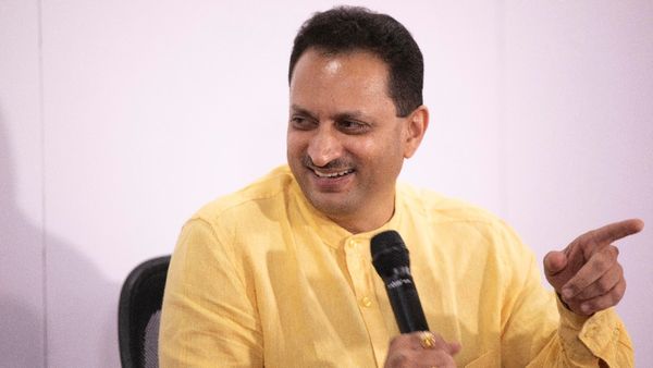 'इंदिरा और संजय गांधी की मौत गोहत्या के श्राप के कारण हुई', BJP सांसद अनंत कुमार हेगड़े