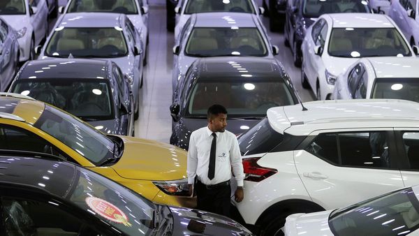 Indian Auto Market: तेजी से बढ़ता ऑटो बाजार, फिर भी 8 प्रतिशत भारतीयों के पास ही है कार