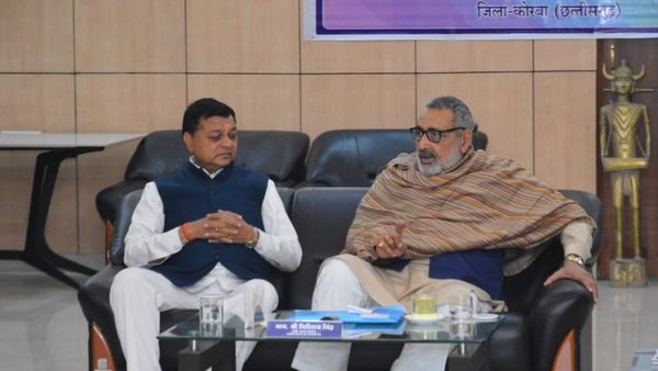 केंद्रीय मंत्री गिरिराज सिंह का छत्तीसगढ़ दौरा, कोरबा में की विकास कार्यों की समीक्षा
